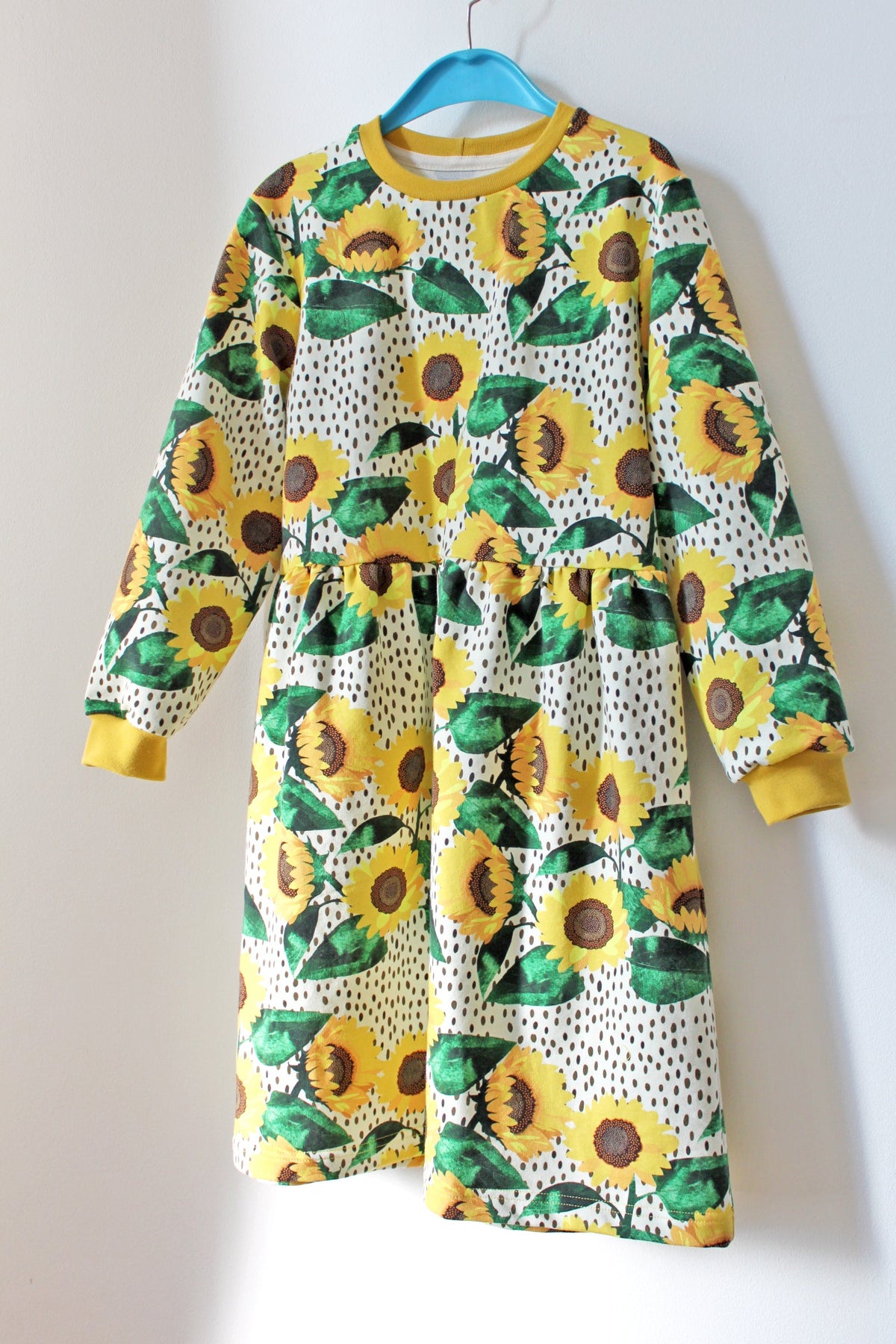 KIDS SWEATER DRESS 💚 MADE TO ORDER